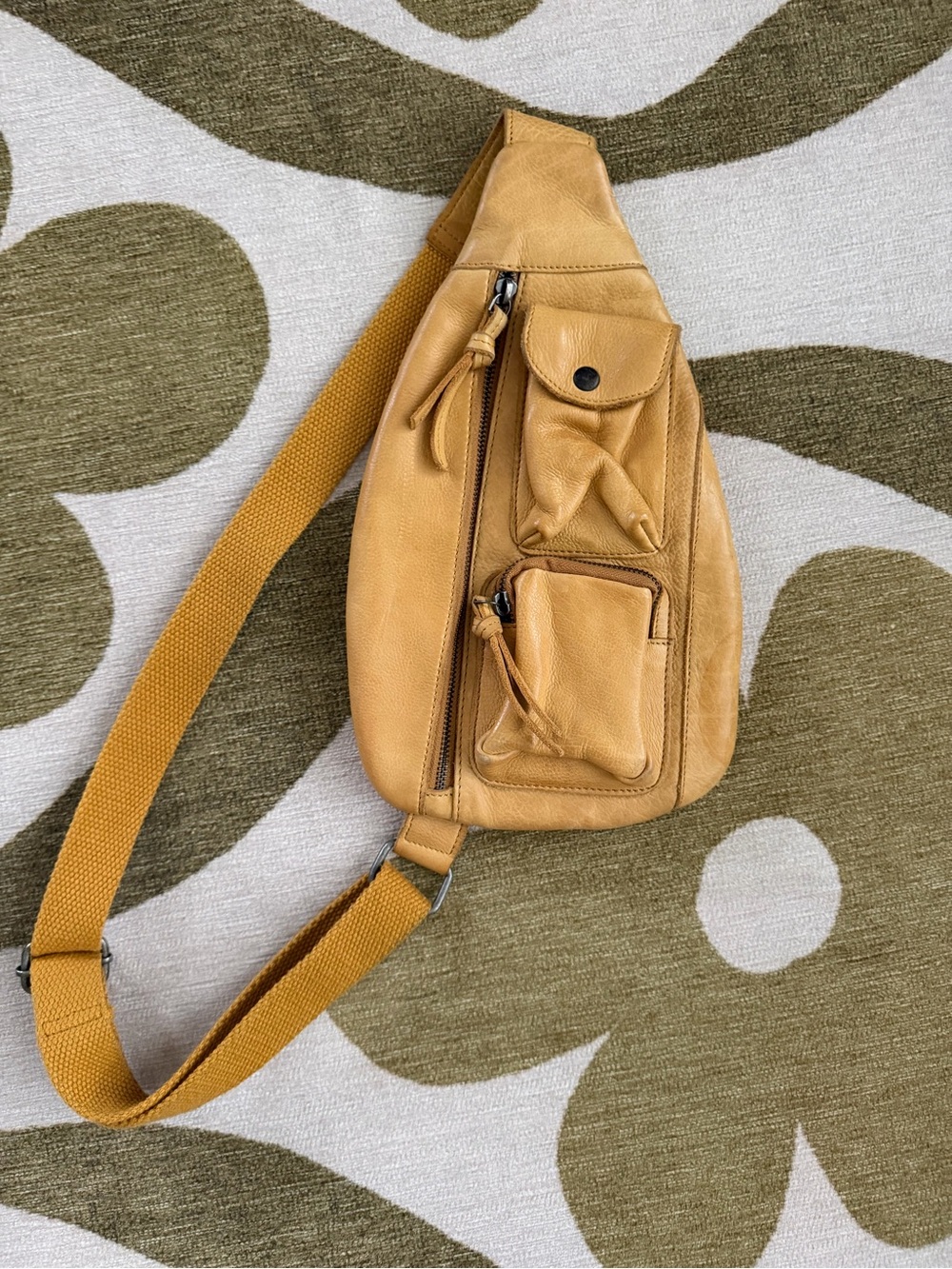 Women’s Tan Leather Sling Bag